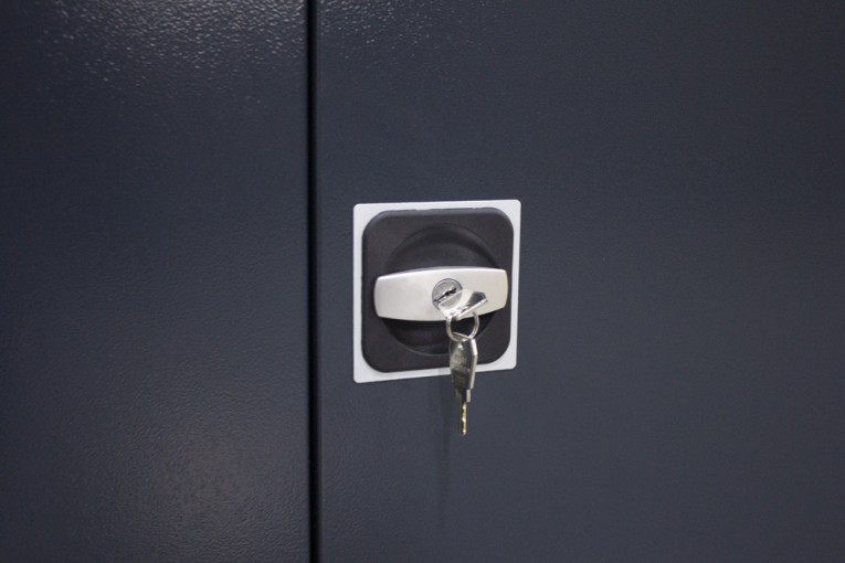 Шкаф SMART хозяйственный купить в Великом Новгороде Шкаф SMART хозяйственный купить в Великом Новгороде