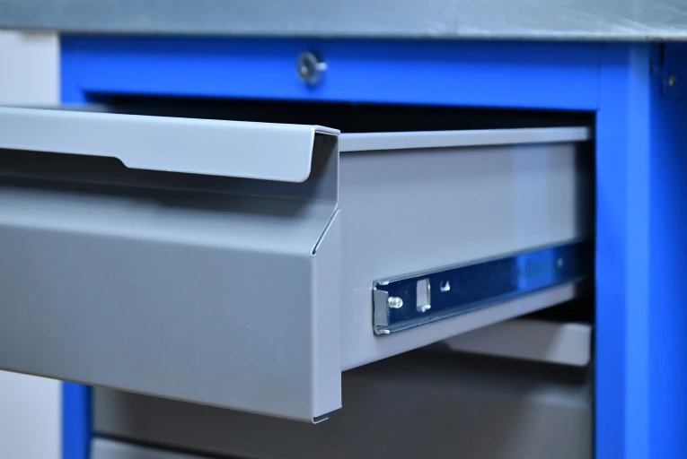 Верстак PRF 141.14.2-1 купить в Великом Новгороде Верстак PRF 141.14.2-1 купить в Великом Новгороде