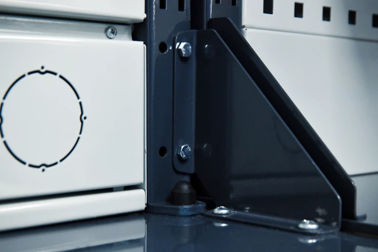 Верстак FBK 205.357-2F купить в Великом Новгороде Верстак FBK 205.357-2F купить в Великом Новгороде