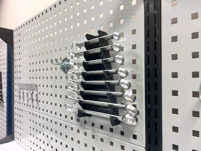 Верстак CTR 2232.S4L34.24 купить в Великом Новгороде Верстак CTR 2232.S4L34.24 купить в Великом Новгороде