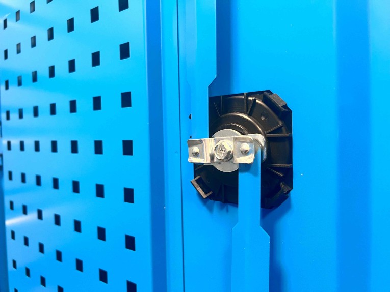 Шкаф инструментальный TNC 100.B2.S2 купить в Великом Новгороде Шкаф инструментальный TNC 100.B2.S2 купить в Великом Новгороде