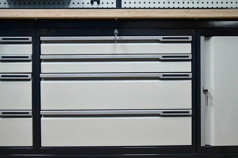 Верстак MCN 1252.L5-2F купить в Великом Новгороде Верстак MCN 1252.L5-2F купить в Великом Новгороде