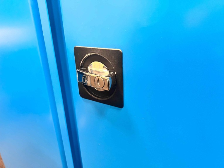 Шкаф инструментальный TNC 101.4B.4S купить в Великом Новгороде Шкаф инструментальный TNC 101.4B.4S купить в Великом Новгороде