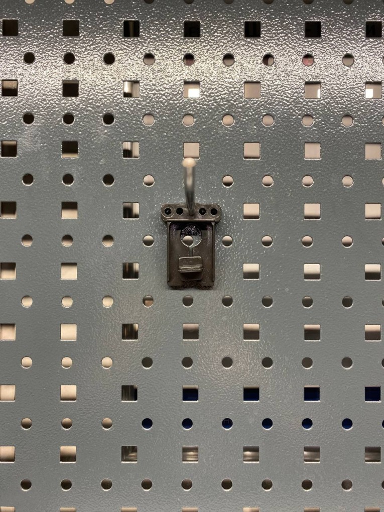 Крючок 100 мм купить в Великом Новгороде Крючок 100 мм купить в Великом Новгороде