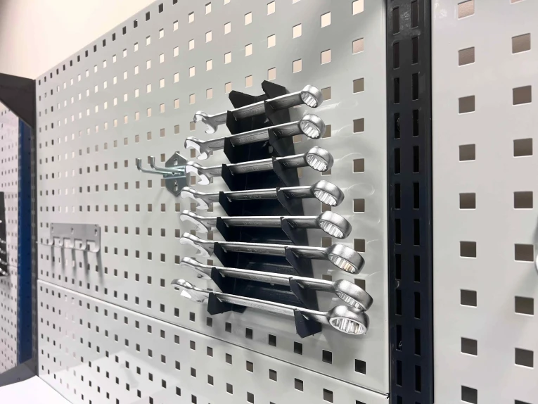 Стол-верстак Craft 2202.S4L4M4.4-2 купить в Великом Новгороде Стол-верстак Craft 2202.S4L4M4.4-2 купить в Великом Новгороде