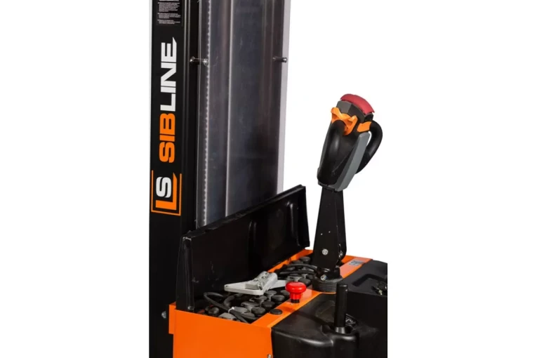 Штабелер электрический самоходный с платформой 2 т - 4,5 м Вилы: 1150 , АКБ Свинцово - кислотная, CL2045W SIBLINE купить в Великом Новгороде Штабелер электрический самоходный с платформой 2 т - 4,5 м Вилы: 1150 , АКБ Свинцово - кислотная, CL2045W SIBLINE купить в Великом Новгороде